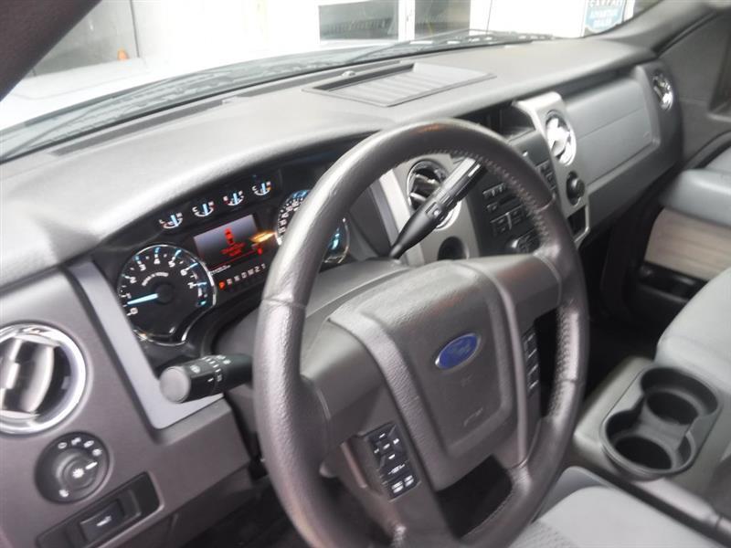 Ford F-150 XLT SuperCab 2WD 2011