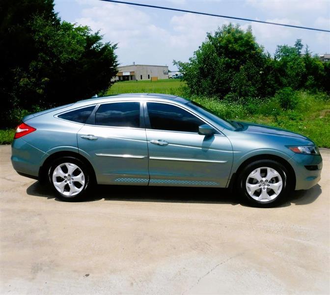 Honda Accord Crosstour EX-L 4WD 5-Spd AT 2011