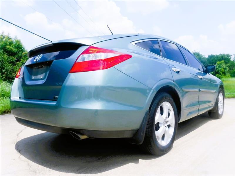 Honda Accord Crosstour EX-L 4WD 5-Spd AT 2011