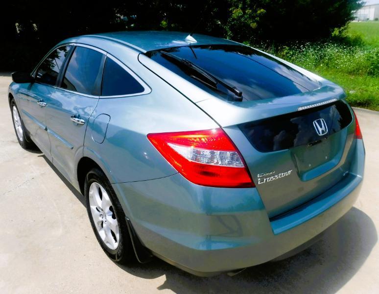 Honda Accord Crosstour EX-L 4WD 5-Spd AT 2011