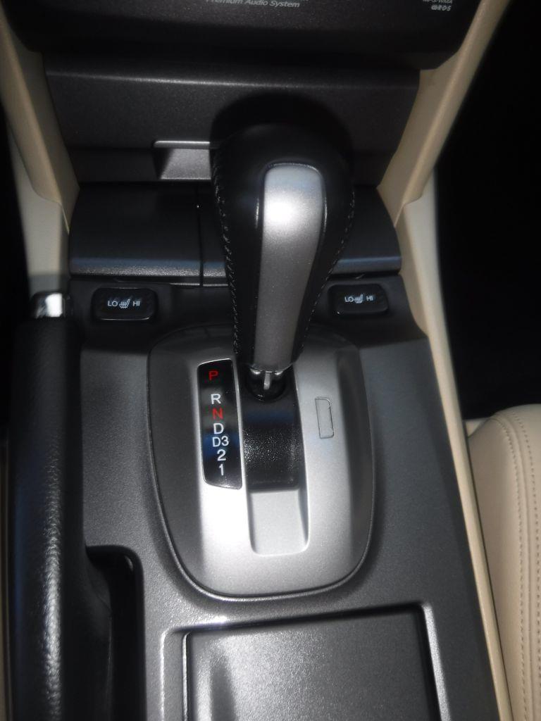 Honda Accord Crosstour EX-L 4WD 5-Spd AT 2011