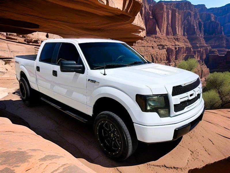 2014 Ford F-150 XLT SuperCrew 5.5-ft. Bed 4WD