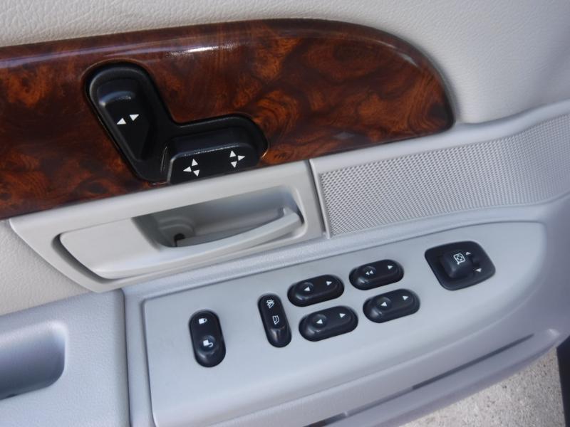 Mercury Grand Marquis LS Premium 2004