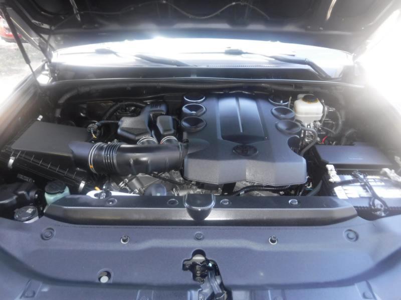 Toyota 4Runner Limited 4WD V6 2014