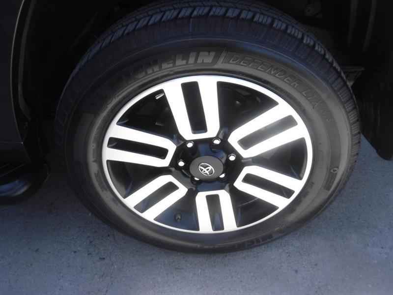 Toyota 4Runner Limited 4WD V6 2014