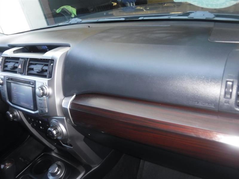 Toyota 4Runner Limited 4WD V6 2014