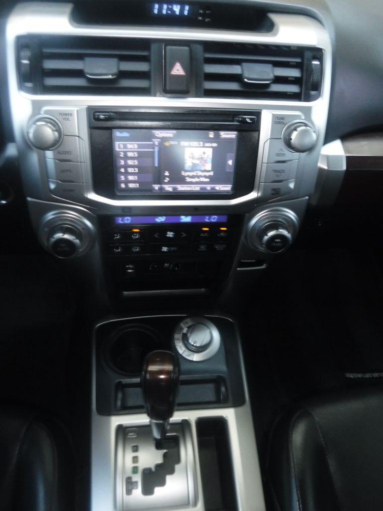 Toyota 4Runner Limited 4WD V6 2014