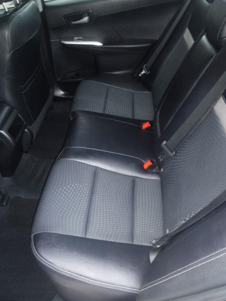 Toyota Camry SE 2013