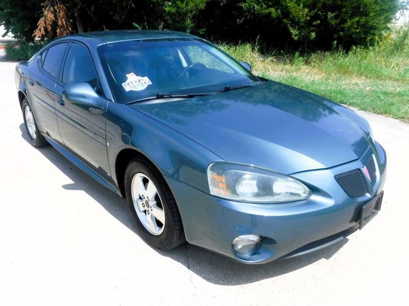 Pontiac Grand Prix Base 2006