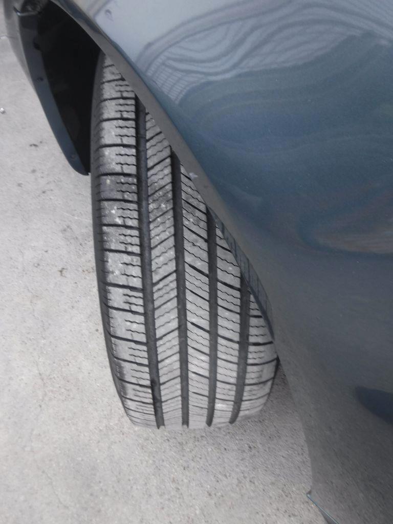 Pontiac Grand Prix Base 2006