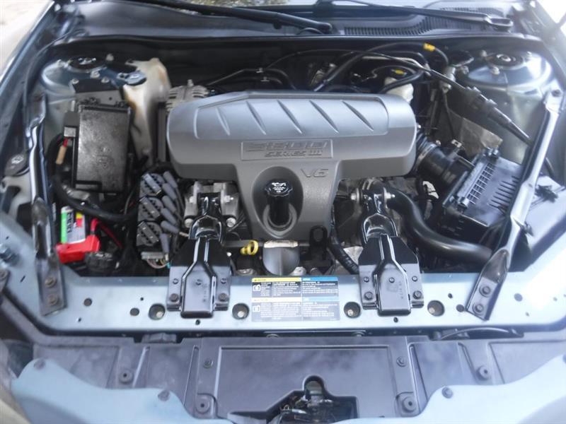 Pontiac Grand Prix Base 2006