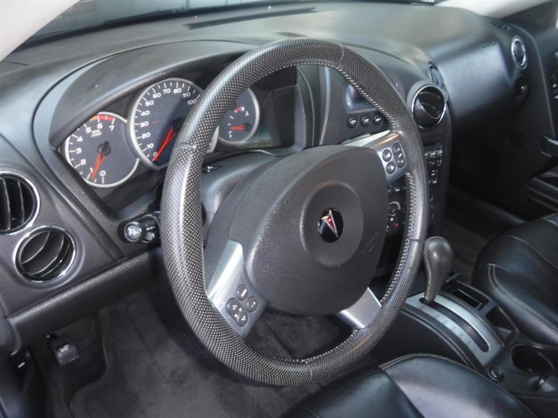 Pontiac Grand Prix Base 2006