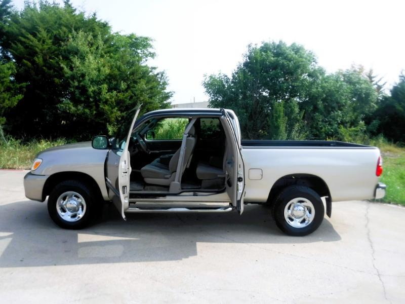 Toyota Tundra SR5 Access Cab 2WD 2005
