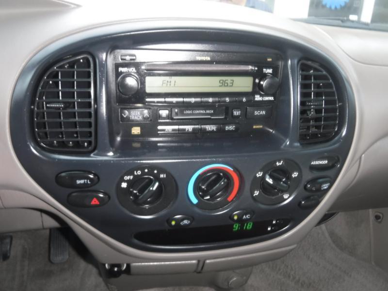 Toyota Tundra SR5 Access Cab 2WD 2005