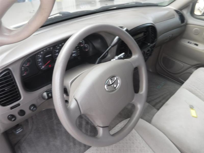 Toyota Tundra SR5 Access Cab 2WD 2005
