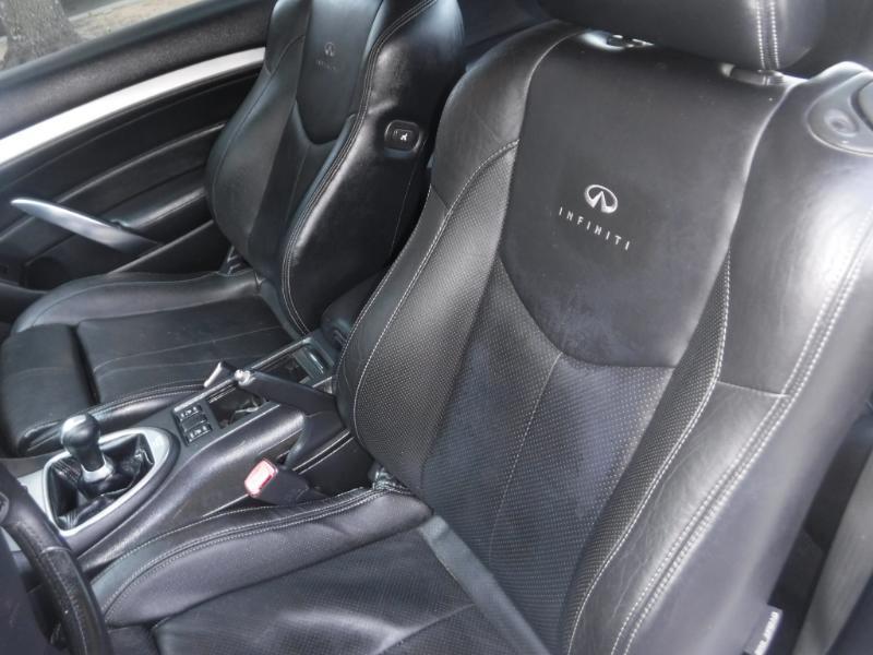 Infiniti G37 Journey 2008
