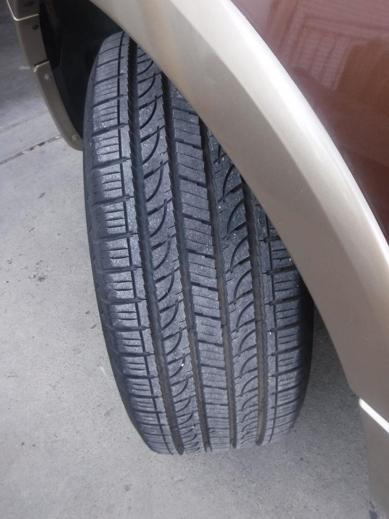Ford Expedition King Ranch 2WD 2011