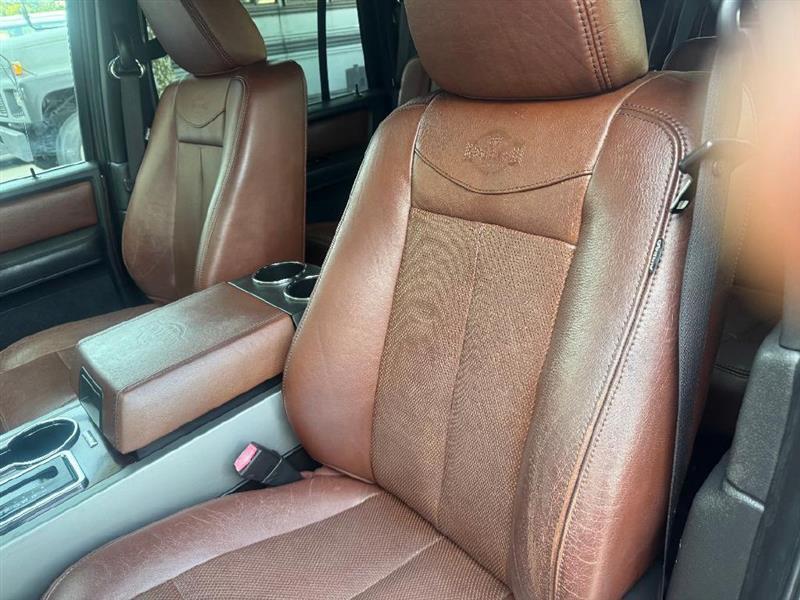 Ford Expedition King Ranch 2WD 2011