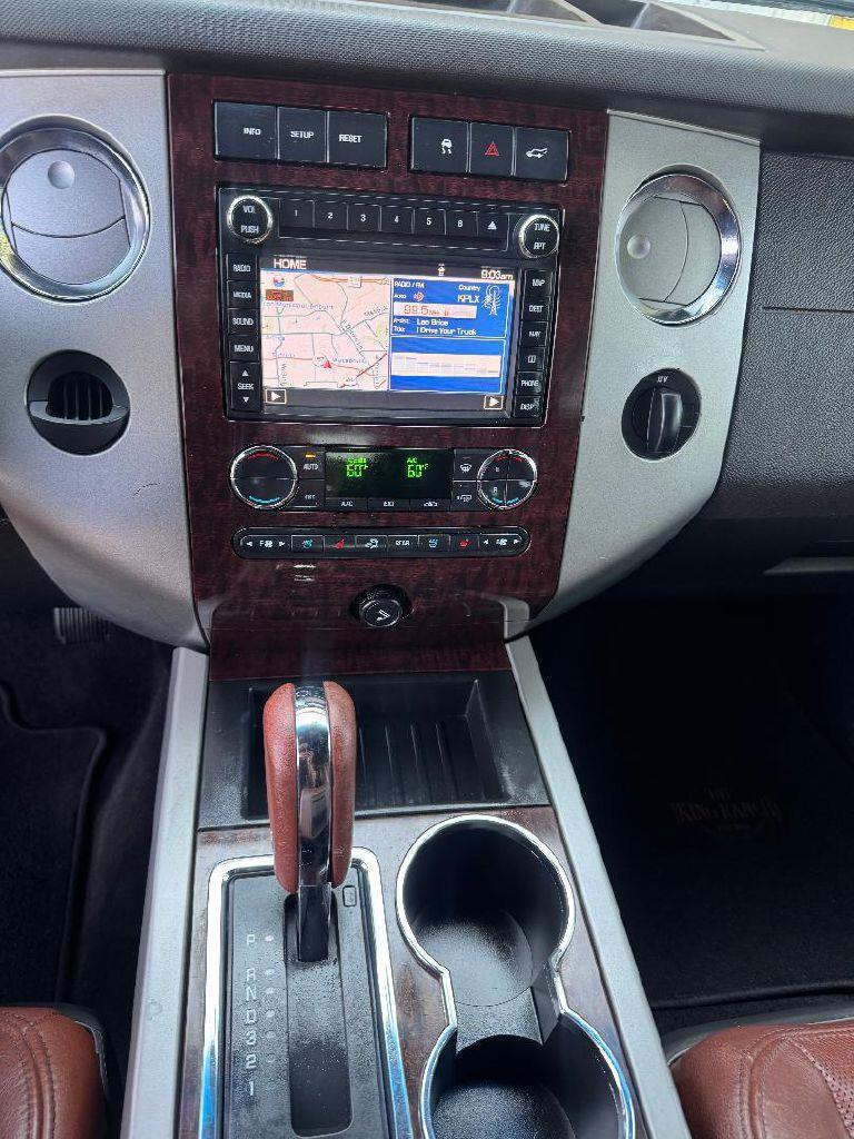 Ford Expedition King Ranch 2WD 2011