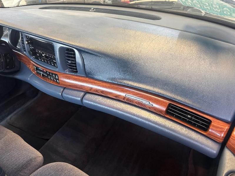 Buick LeSabre Custom 2001