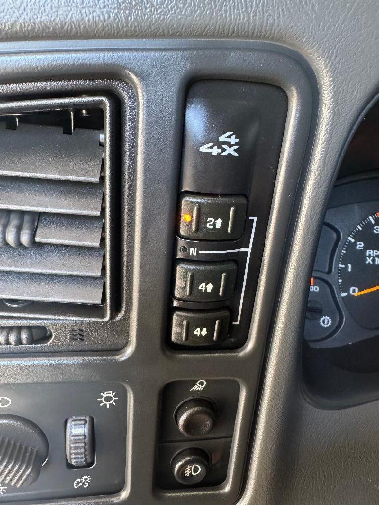Chevrolet Silverado 2500HD Ext. Cab Long Bed 4WD 2003