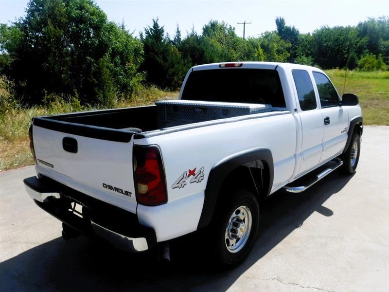 Chevrolet Silverado 2500HD Ext. Cab Short Bed 4WD 2003