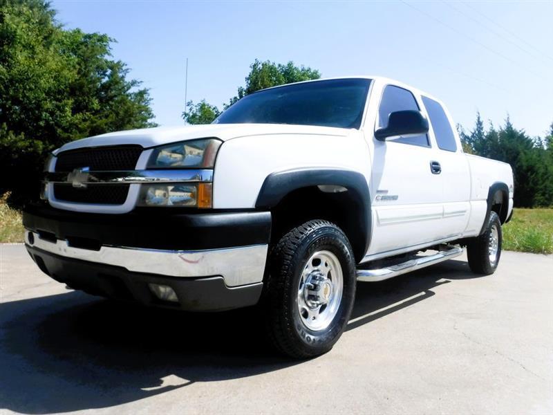 Chevrolet Silverado 2500HD Ext. Cab Short Bed 4WD 2003