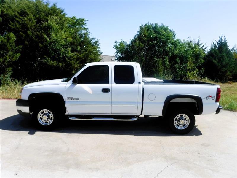 Chevrolet Silverado 2500HD Ext. Cab Short Bed 4WD 2003