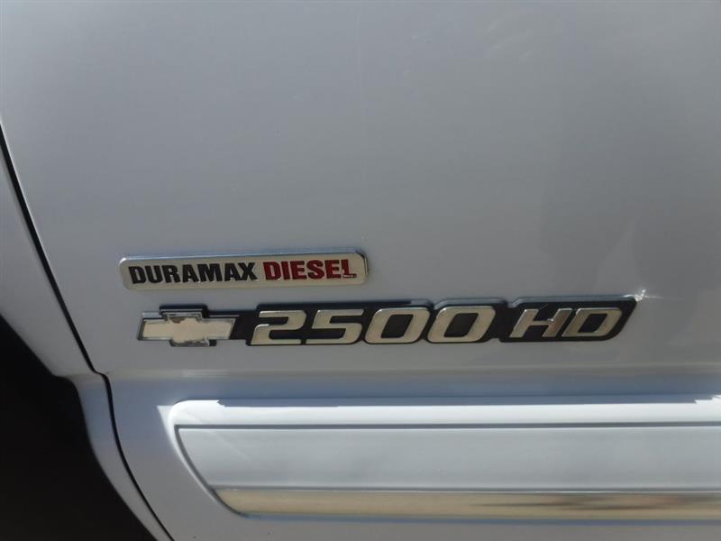 Chevrolet Silverado 2500HD Ext. Cab Short Bed 4WD 2003