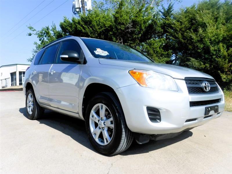 Toyota RAV4 LE 2012