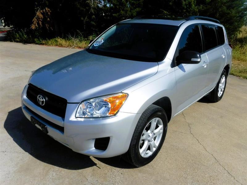 Toyota RAV4 LE 2012