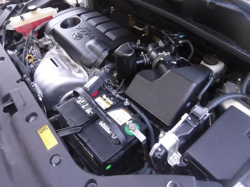 Toyota RAV4 LE 2012