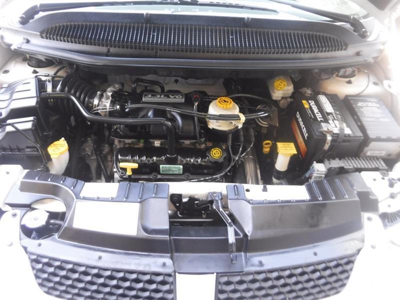 Dodge Caravan SE 2003