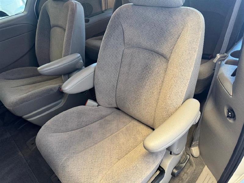 Dodge Caravan SXT 2003