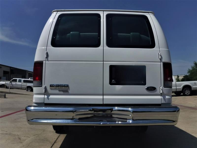 Ford Econoline E-350 Extended 2008