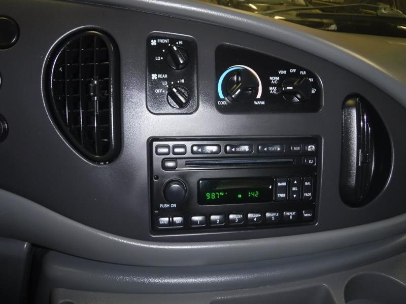 Ford Econoline E-350 Extended 2008