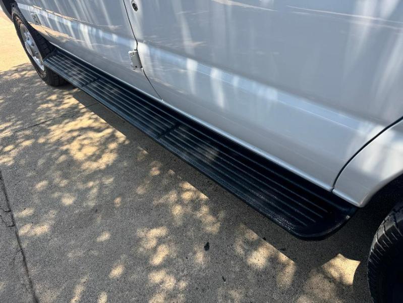 Ford Econoline E-350 XLT Super Duty Extended 2008