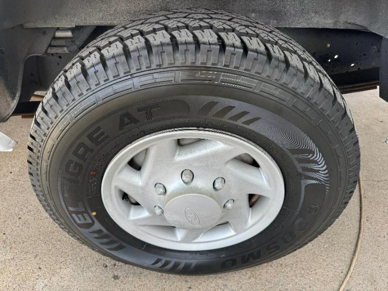 Ford Econoline E-350 XLT Super Duty Extended 2008