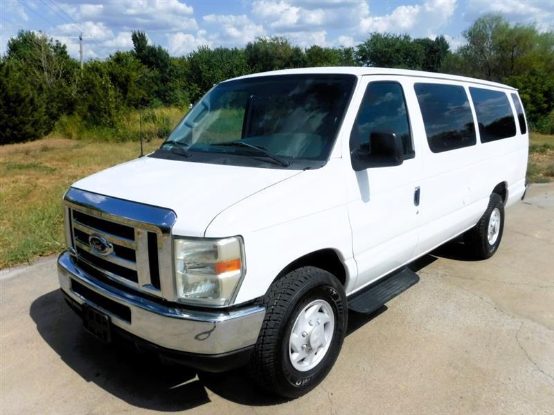Ford Econoline E-350 XLT Super Duty Extended 2008