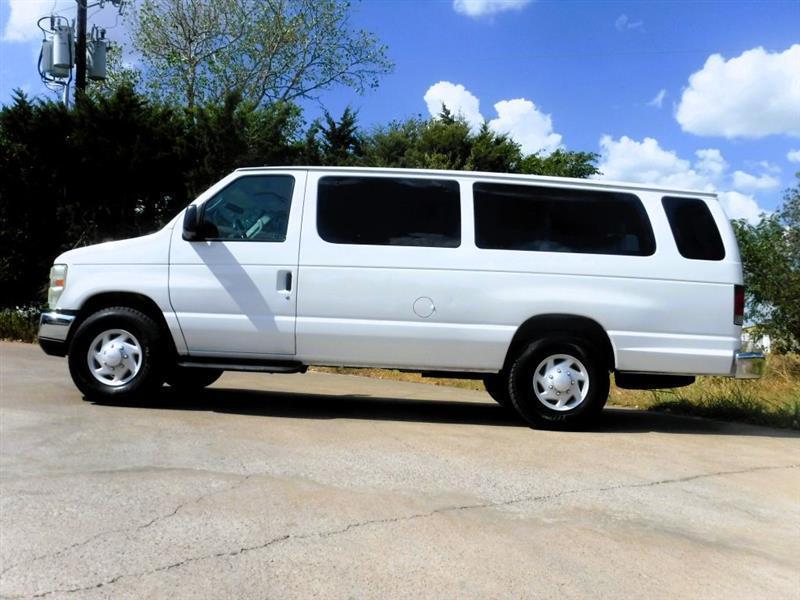 Ford Econoline E-350 XLT Super Duty Extended 2008