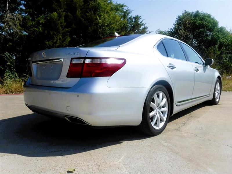 Lexus LS 460 Luxury Sedan 2008