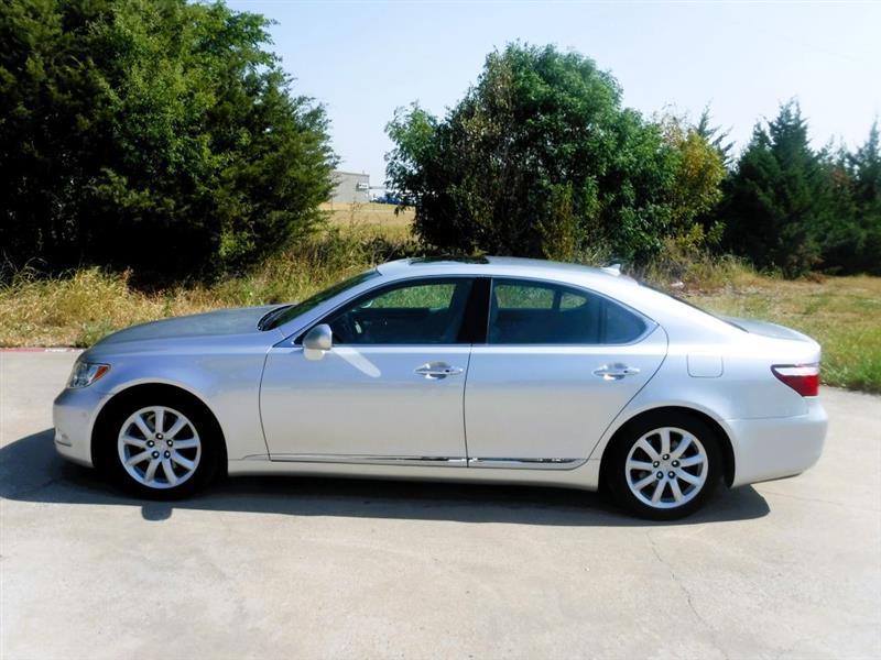 Lexus LS 460 Luxury Sedan 2008