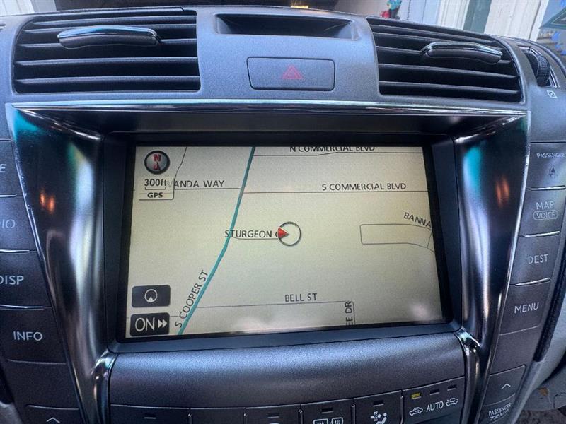 Lexus LS 460 Luxury Sedan 2008