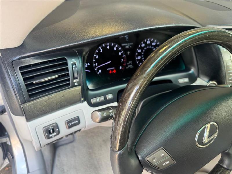Lexus LS 460 Luxury Sedan 2008