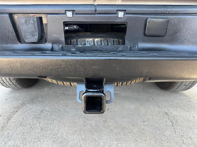 GMC Sierra 1500 SLE Crew Cab 2WD 2013