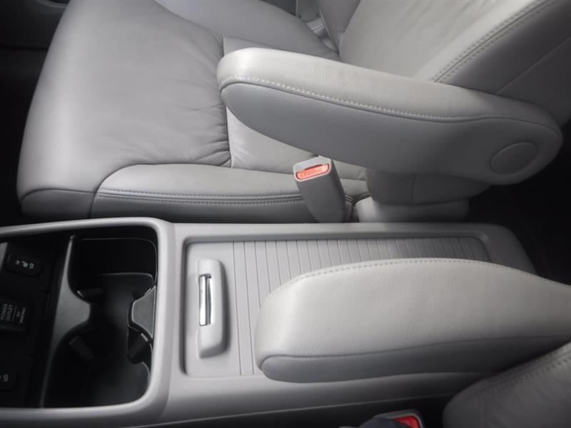 Honda CR-V EX-L 4WD 5-Speed AT 2013