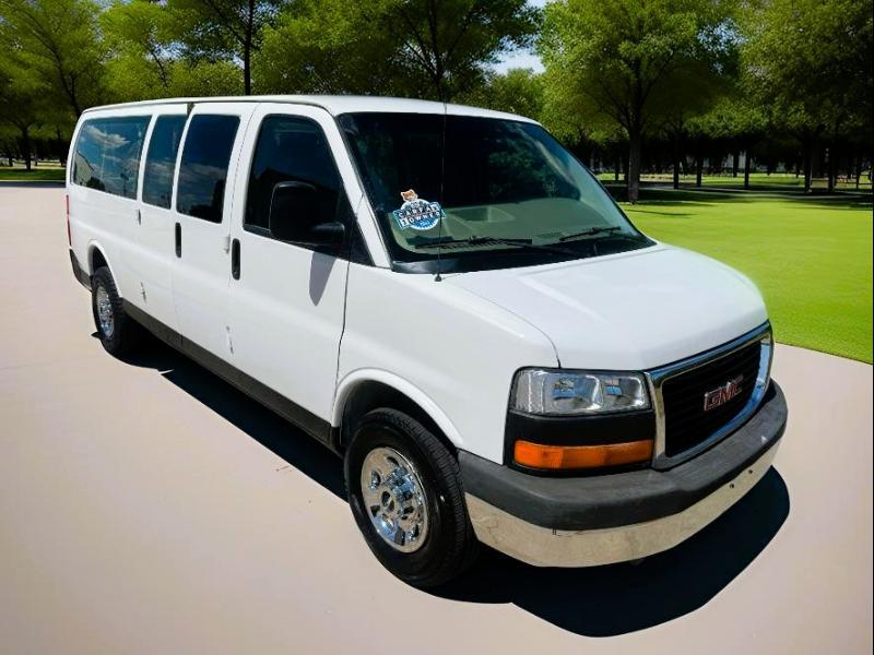 2006 GMC Savana G3500 Extended