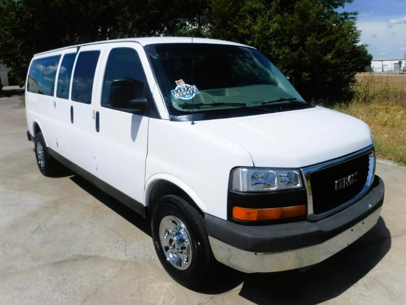 GMC Savana G3500 Extended 2006