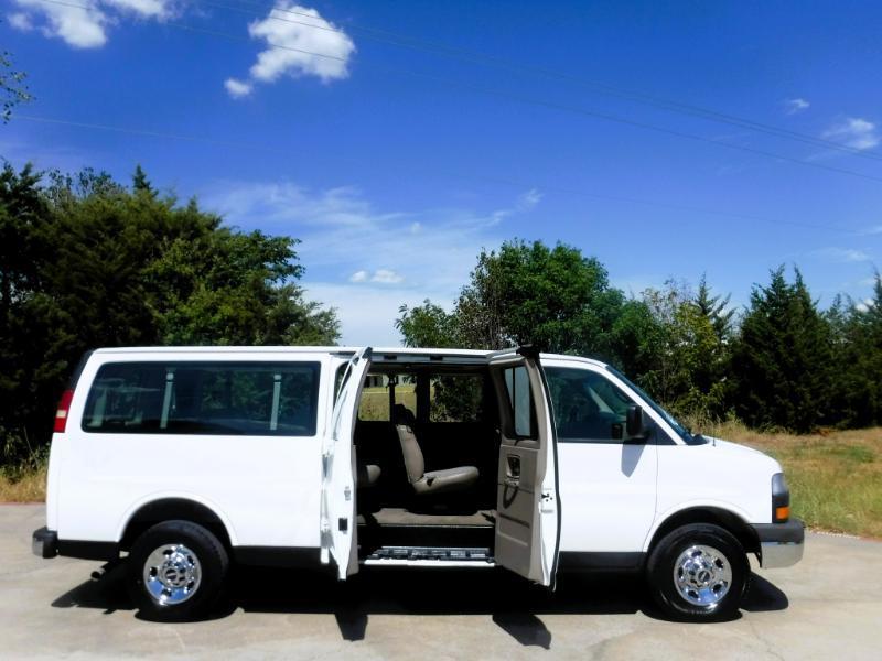 GMC Savana G3500 Extended 2006