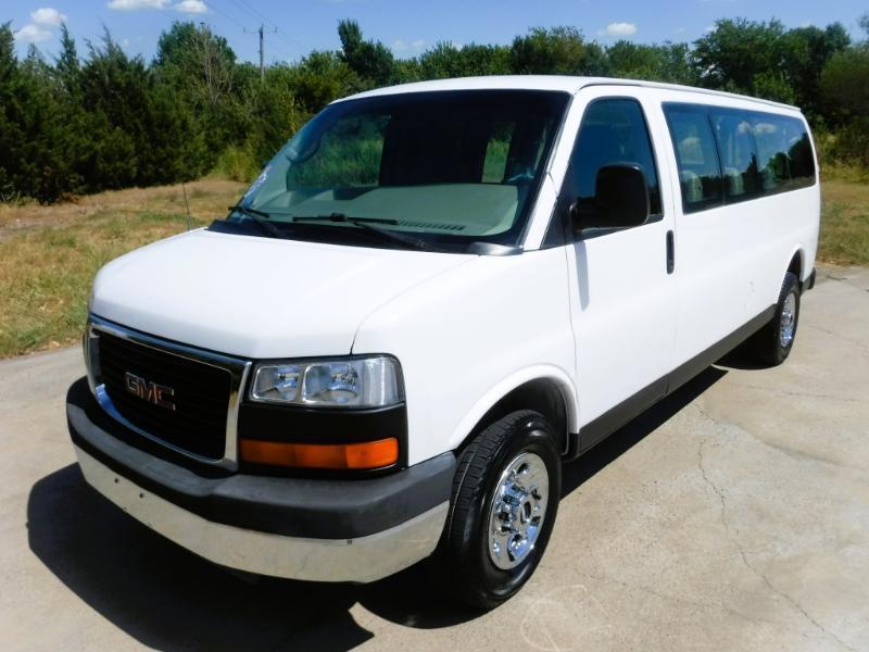 GMC Savana G3500 Extended 2006